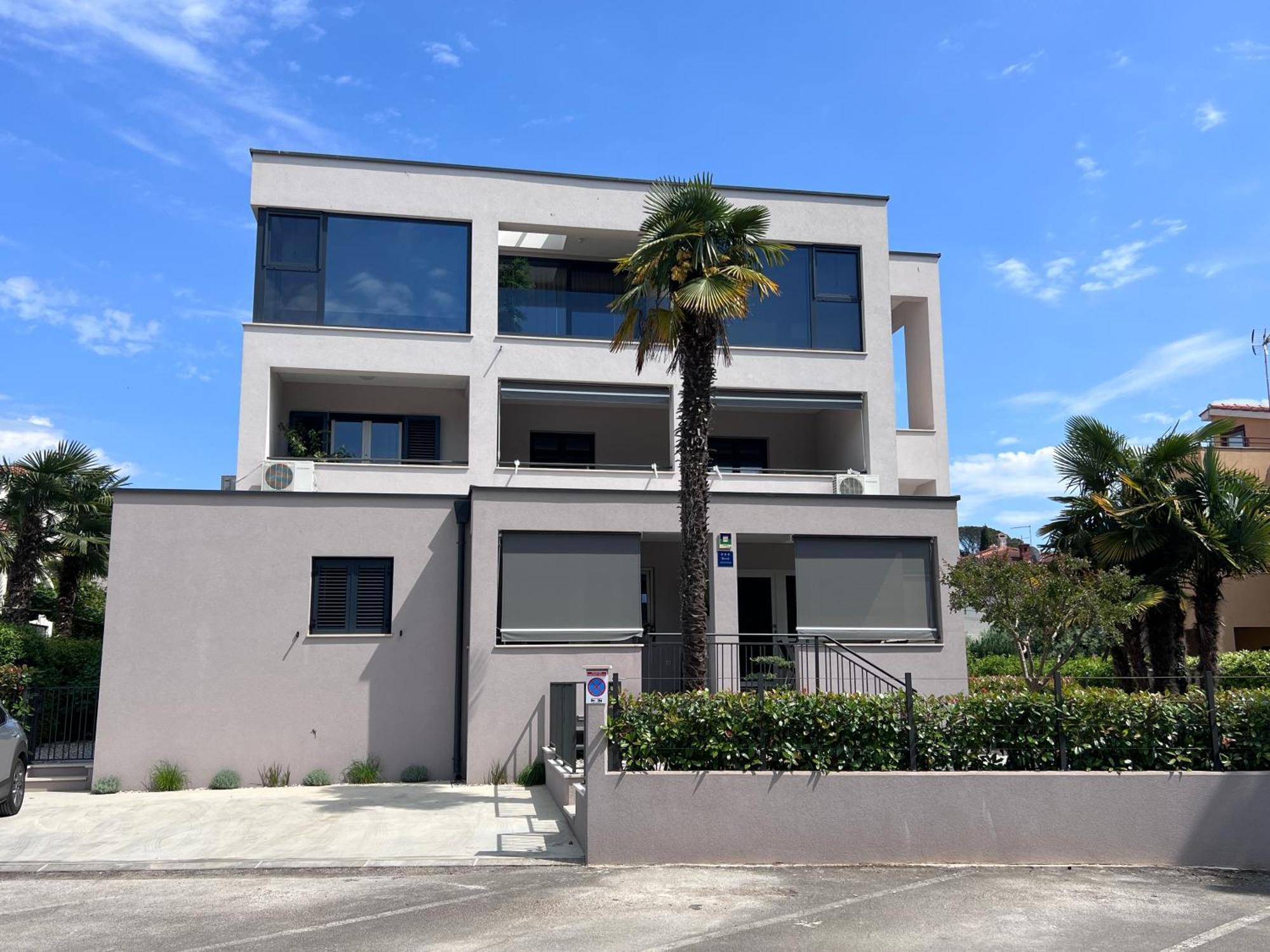 Stay In The Heart Of Porec - 50M To The Beach 외부 사진